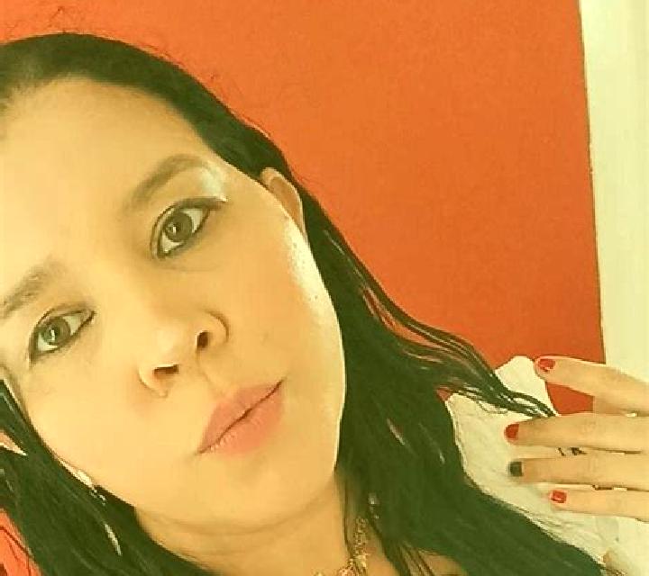 Julia Santoyo escort