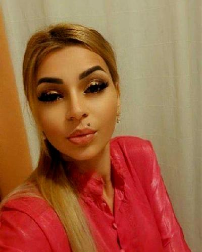 Katia Nueno escort