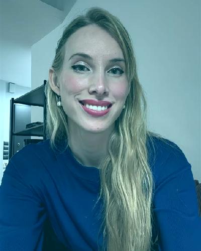 Lola 2 Castrillo de la Valduerna escort
