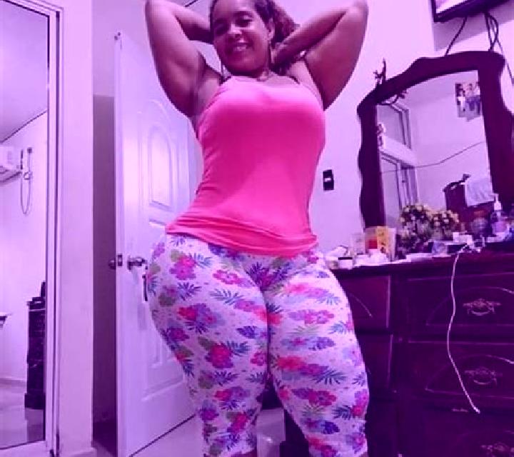 Luna 2 Cuevas del Almanzora escort