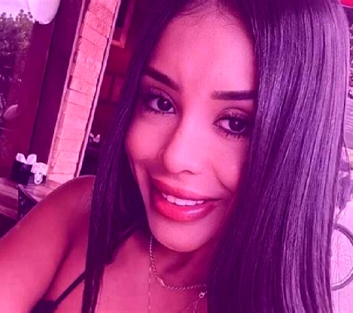 Luna 3 Adrada de Piron escort