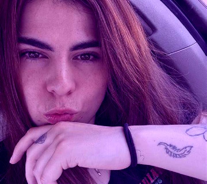 Luna 3 Calvos escort