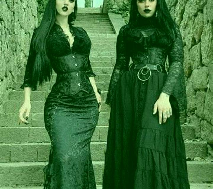 Luna Montiel escort