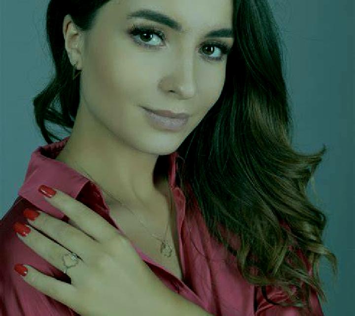 Malena Posada escort