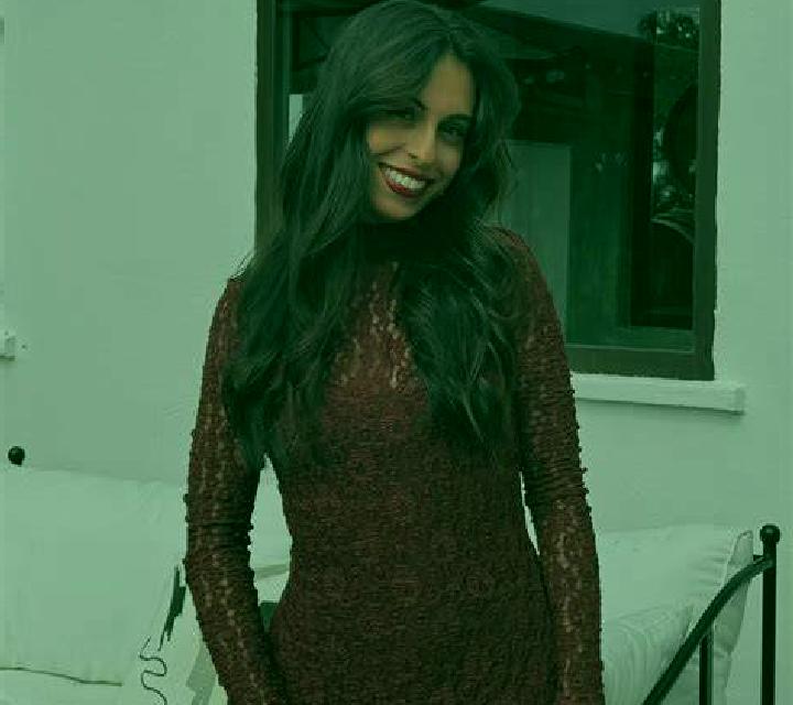 María 3 Almarza escort