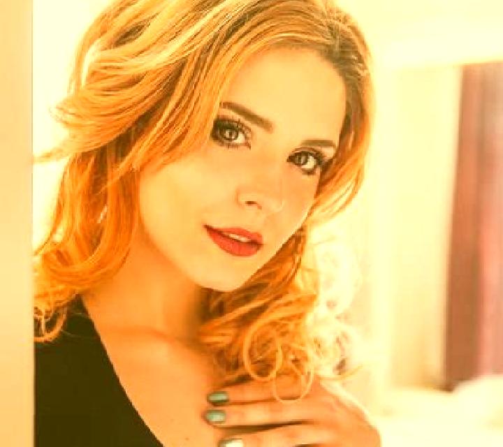 María Aldea Real escort