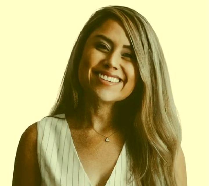 María Fresneda de Cuellar escort