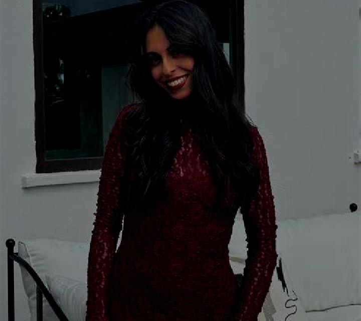 María La Nava de Santiago escort