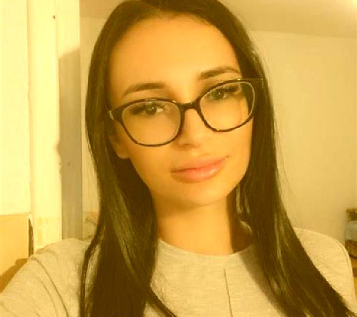 Mariana Broto escort