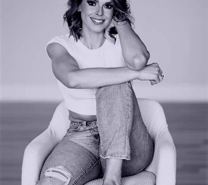 Mariana Nonaspe escort