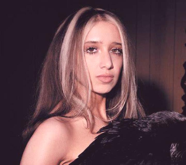 Marta 2 Turrillas escort