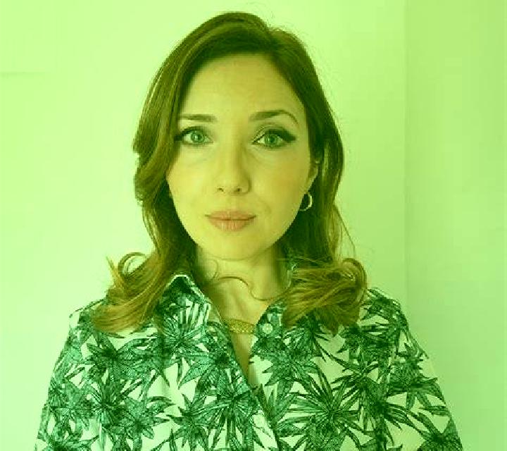 Marta Batres escort