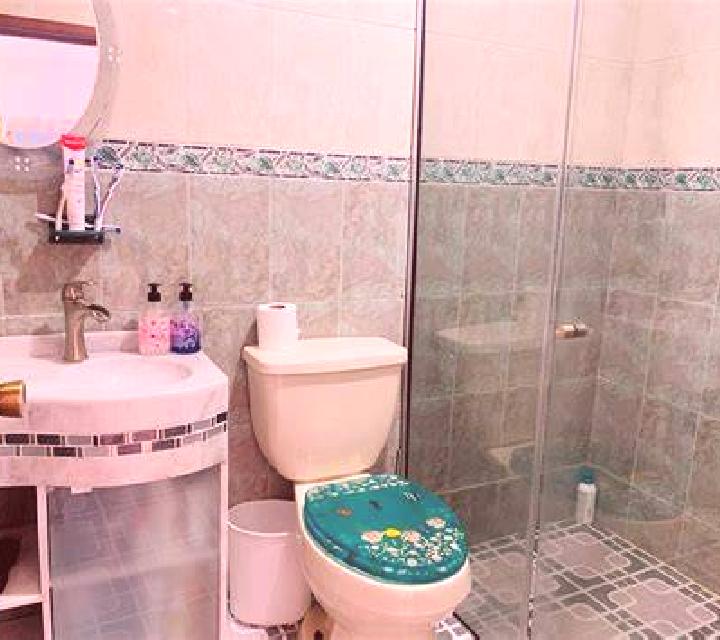 Marta Hervias escort