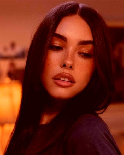 Marta Villegas escort