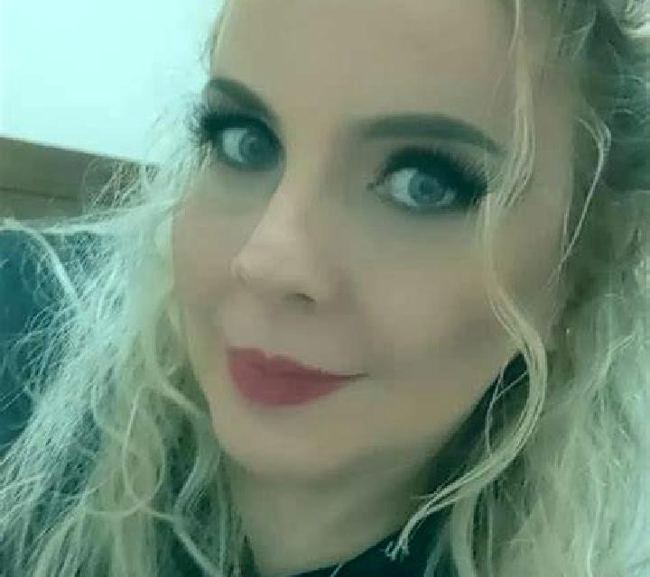 Martina 3 Poio escort
