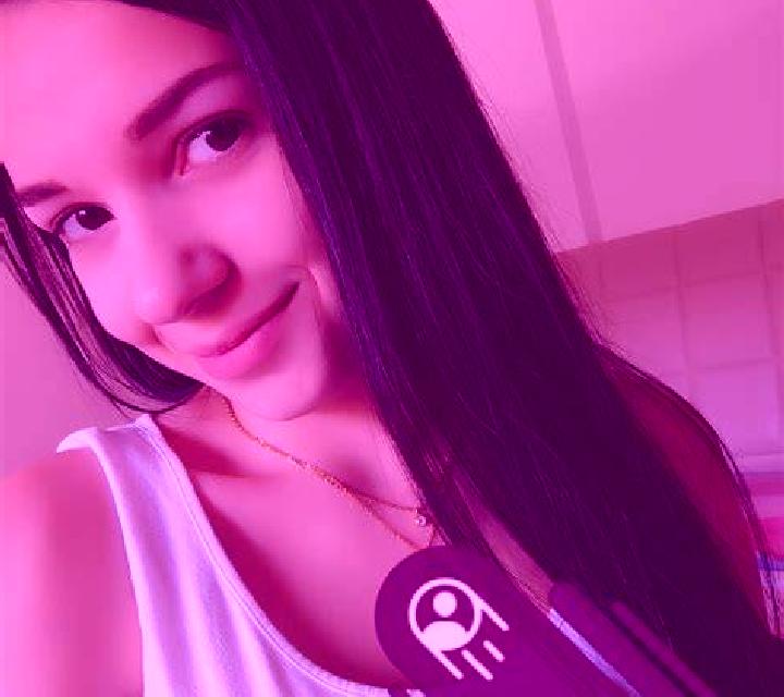 Martina Manzanillo escort