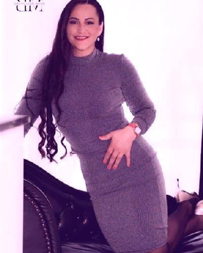 Natalia Alicante escort