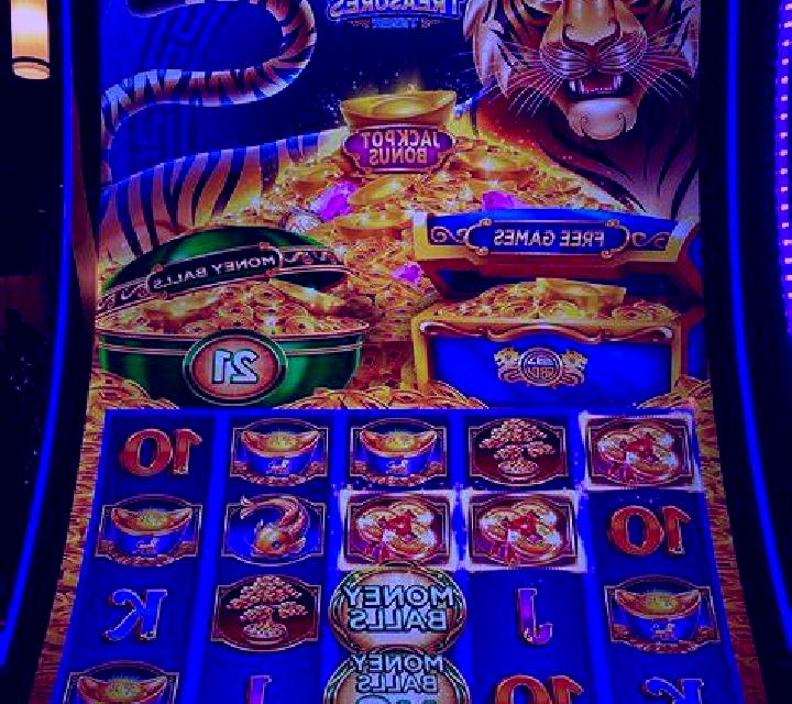 Natalia Los Molinos escort