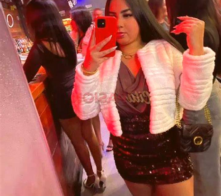 Ángela Valga escort