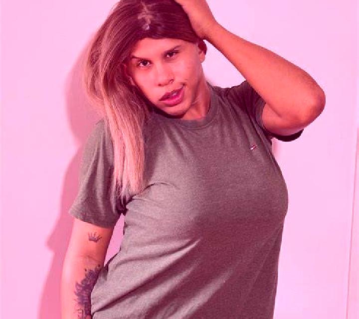 Noa 2 Cretas escort
