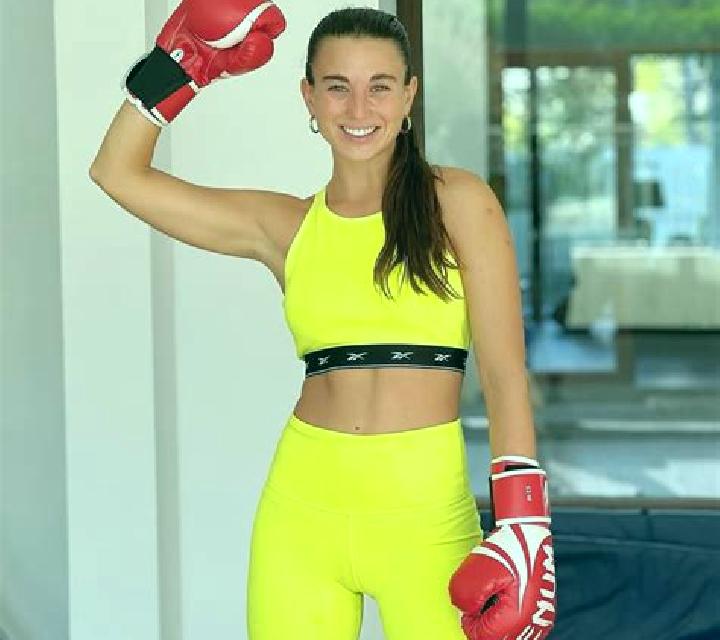 Noa 2 Tolocirio escort