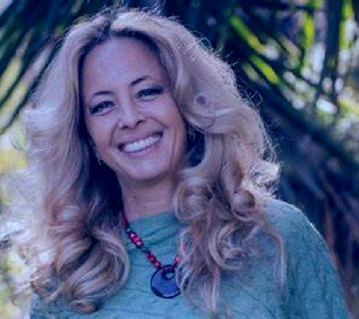 Noelia Sierro escort