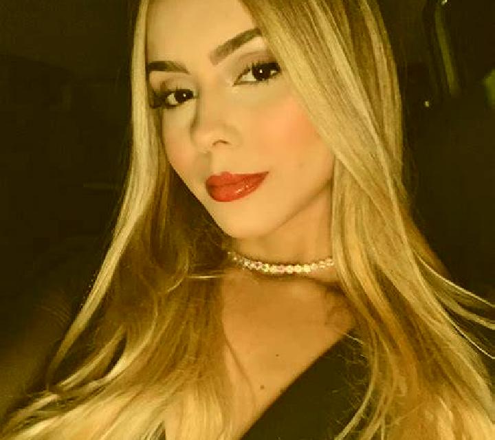 Nora 2 Cornella del Terri escort