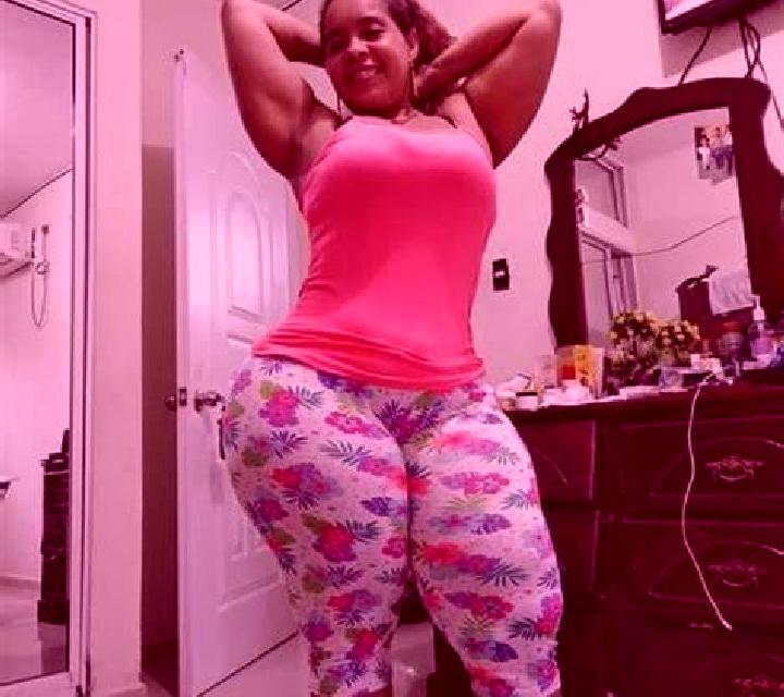 Nora 2 Oviedo escort