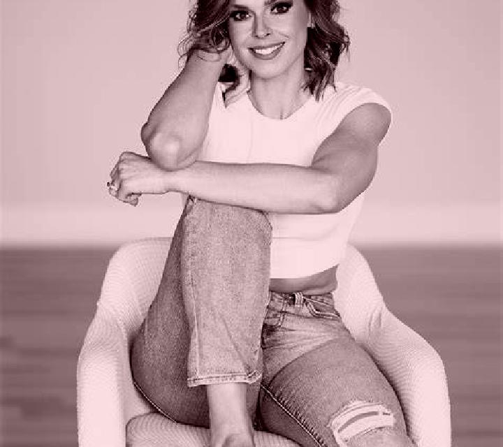 Nora Martin Munoz de las Posadas escort