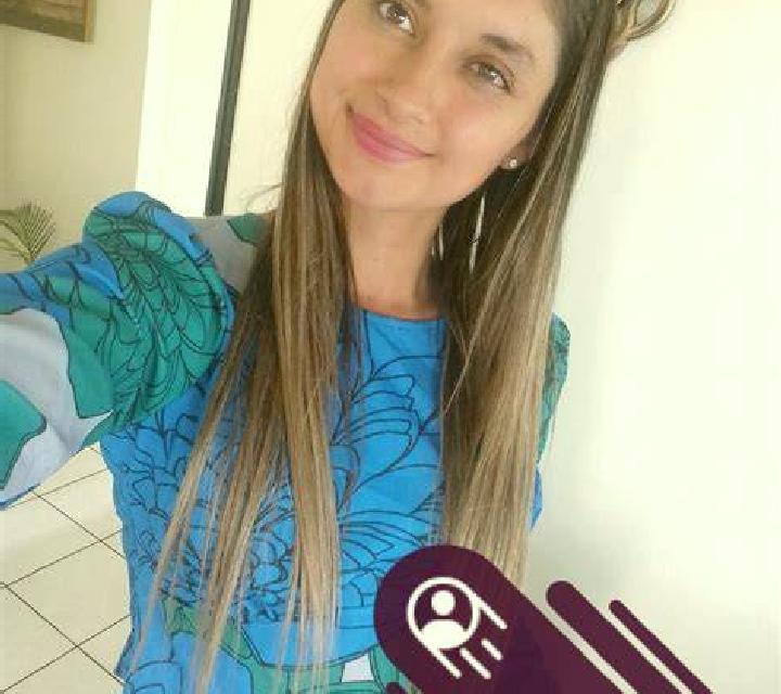 Olivia 3 Reznos escort