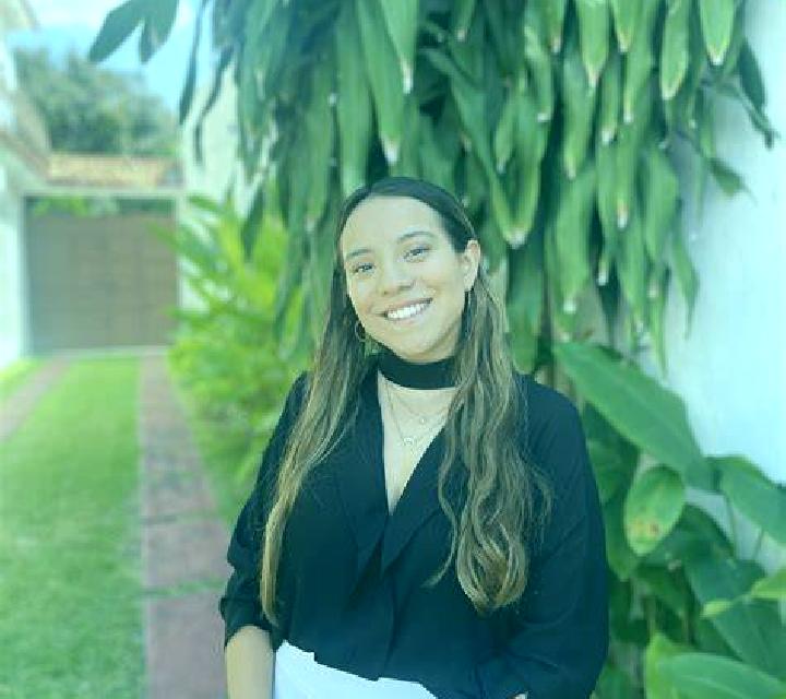 Olivia Abaran escort