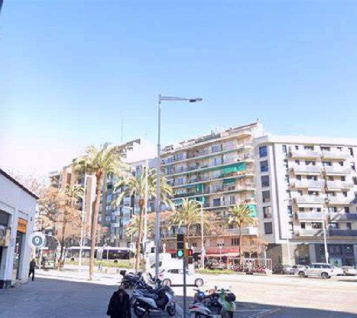 Olivia el Parc i la Llacuna del Poblenou escort