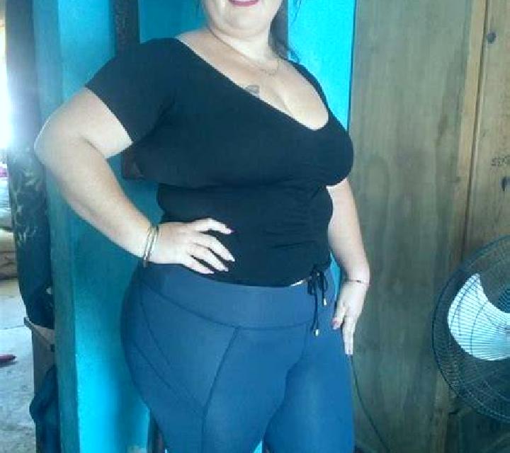 Paloma Guirguillano escort