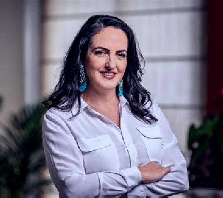 Paloma Zaratamo escort