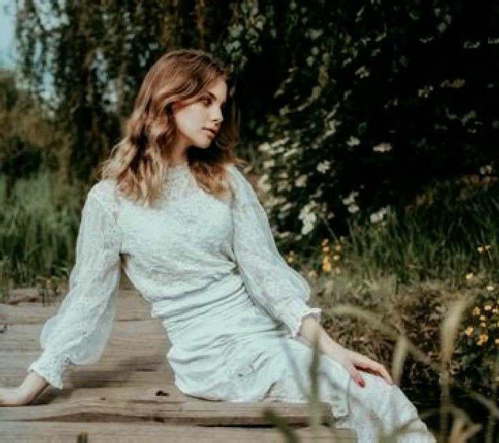 Paula 2 Iznalloz escort
