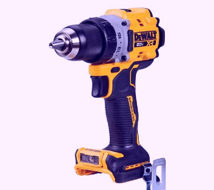 Renata 2 Taliga escort