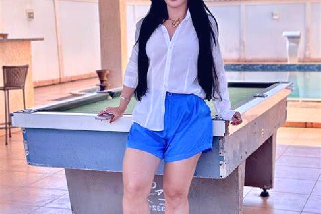 Renata 3 Lledo escort