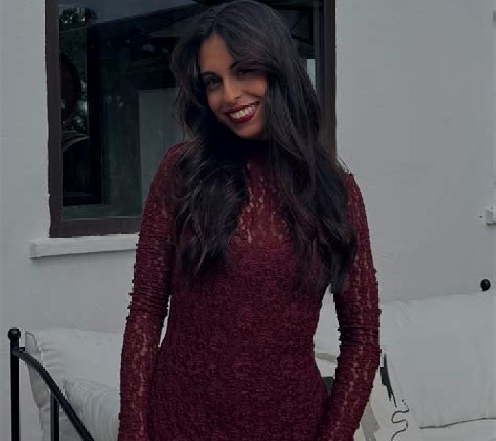 Rosa 3 Argente escort