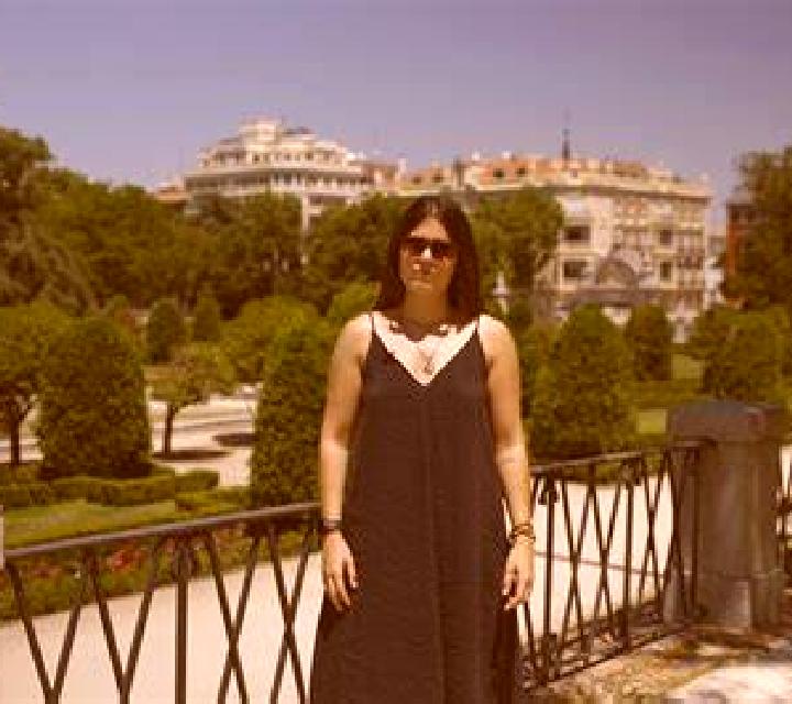 Rosa 3 Ermitagana escort