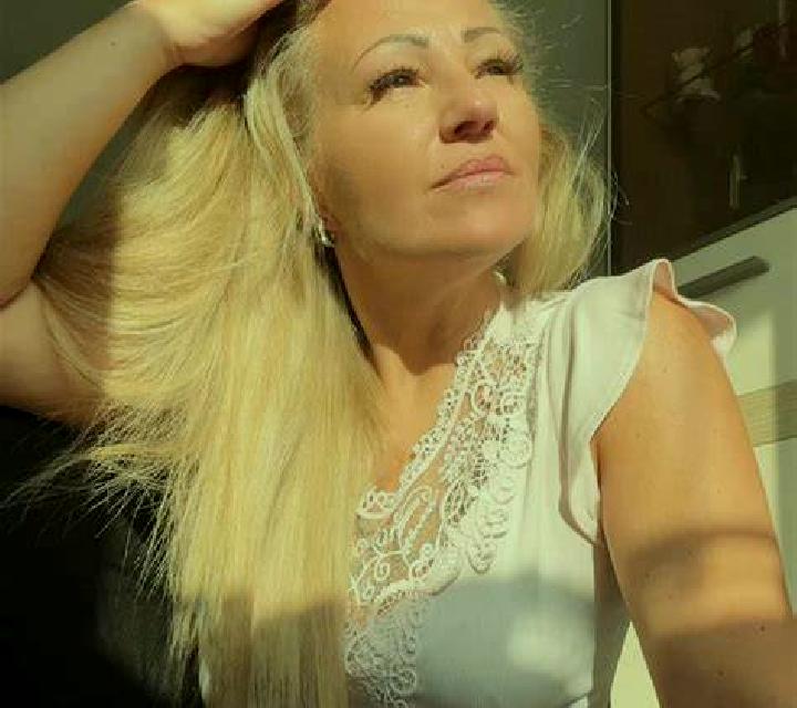 Salma 3 Estepar escort