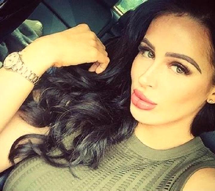 Sara Algete escort