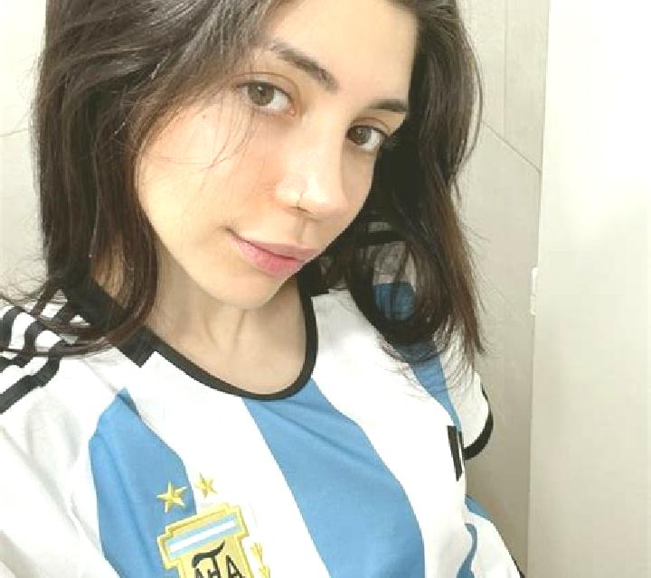 Sara Terrateig escort
