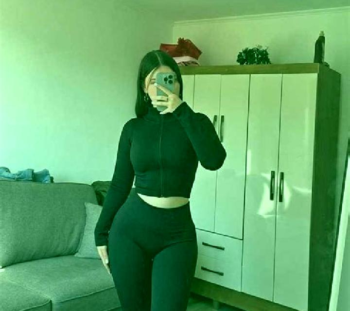 Selene 2 Molins de Rei escort