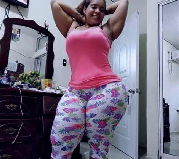 Valentina 3 Negreira escort
