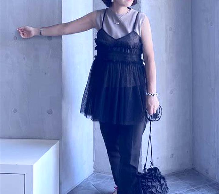 Valeria Adobes escort