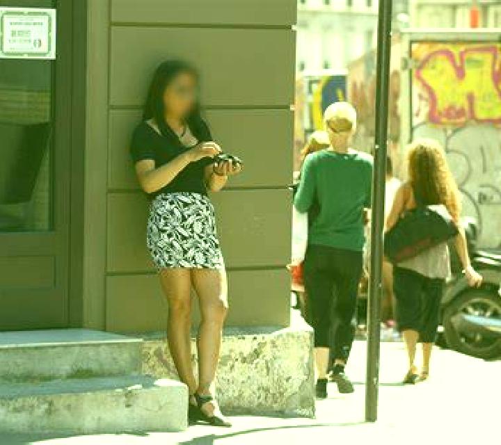 Vega Aiguees escort
