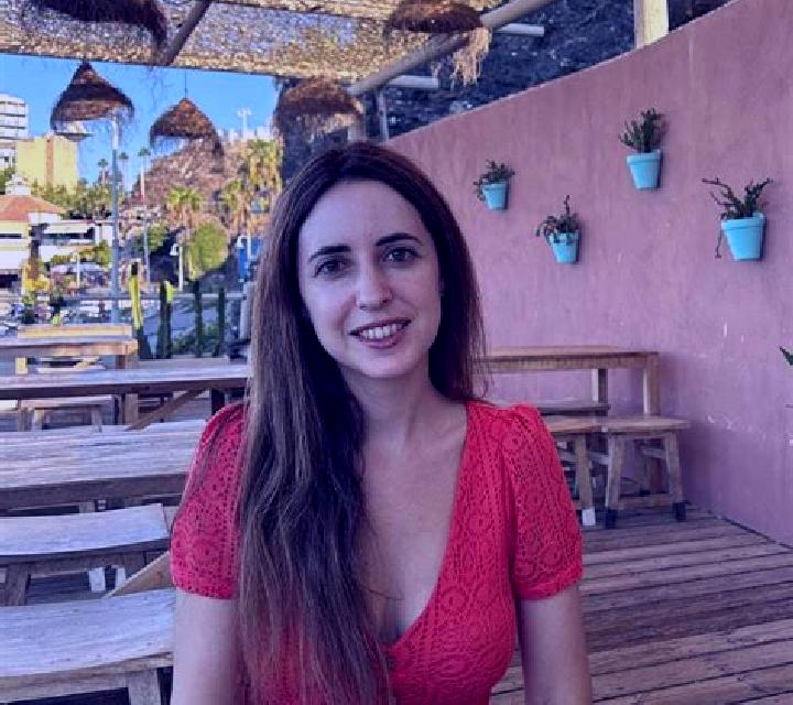 Vega Los Arcos escort