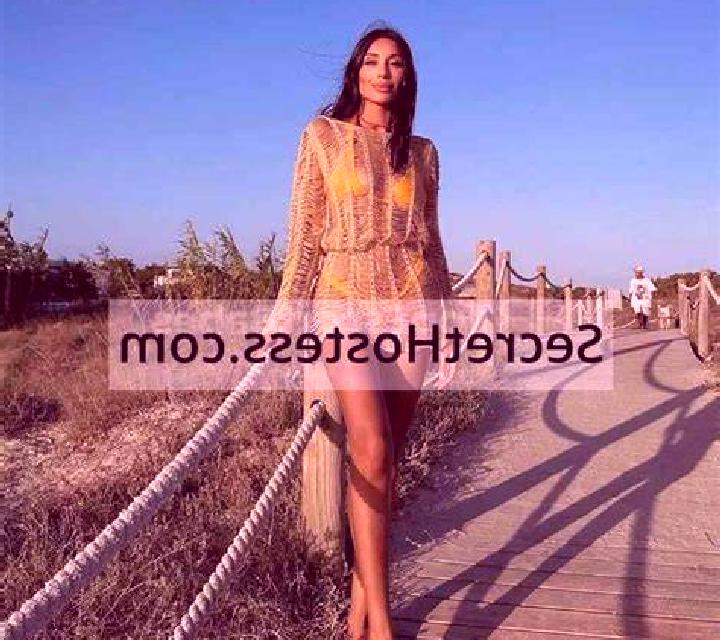 Verónica Algar de Mesa escort