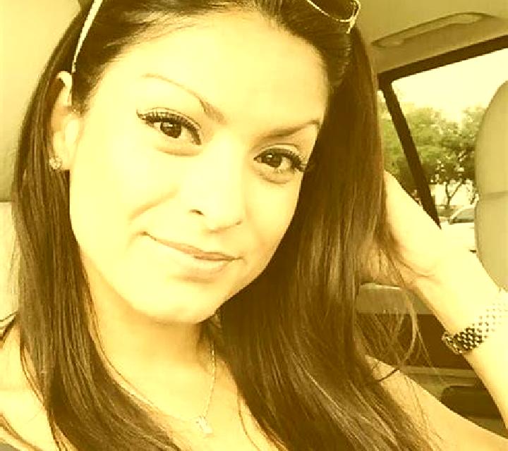 Verónica Azutan escort