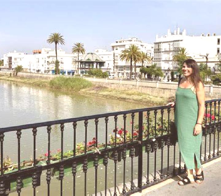 Verónica Chiclana de la Frontera escort